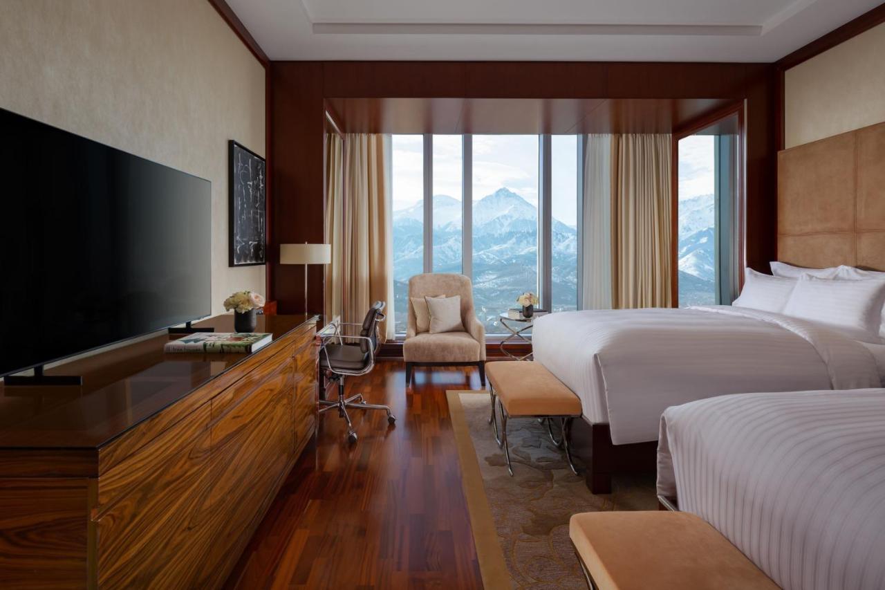 The Ritz-Carlton, Almaty Hotel Ngoại thất bức ảnh