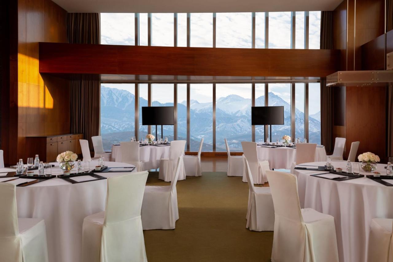The Ritz-Carlton, Almaty Hotel Ngoại thất bức ảnh