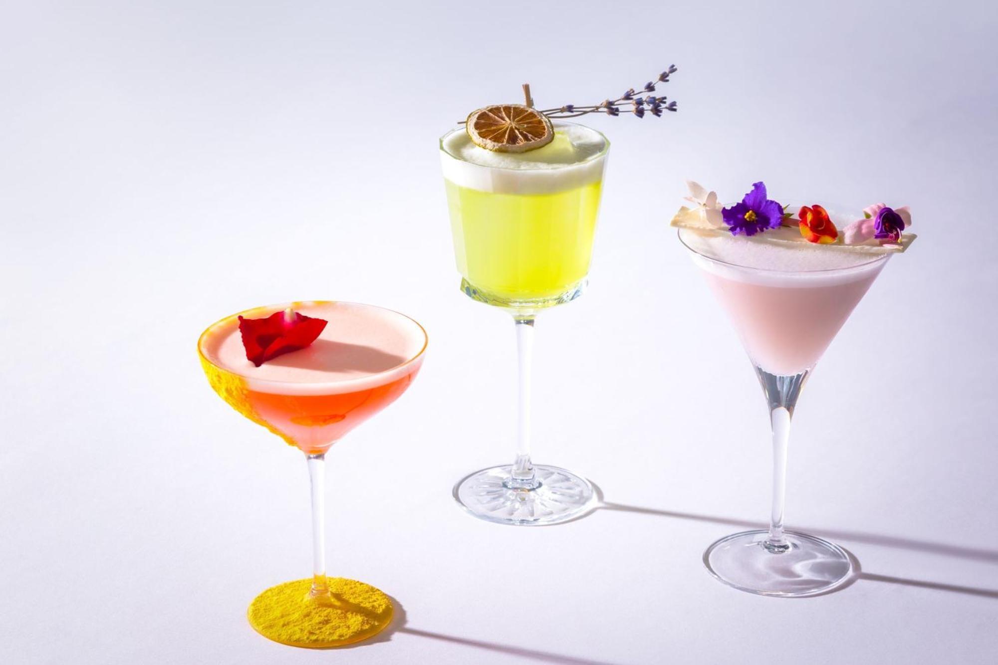 The Ritz-Carlton, Almaty Hotel Ngoại thất bức ảnh
